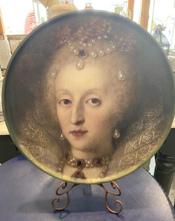 Noble Lady - Image 3