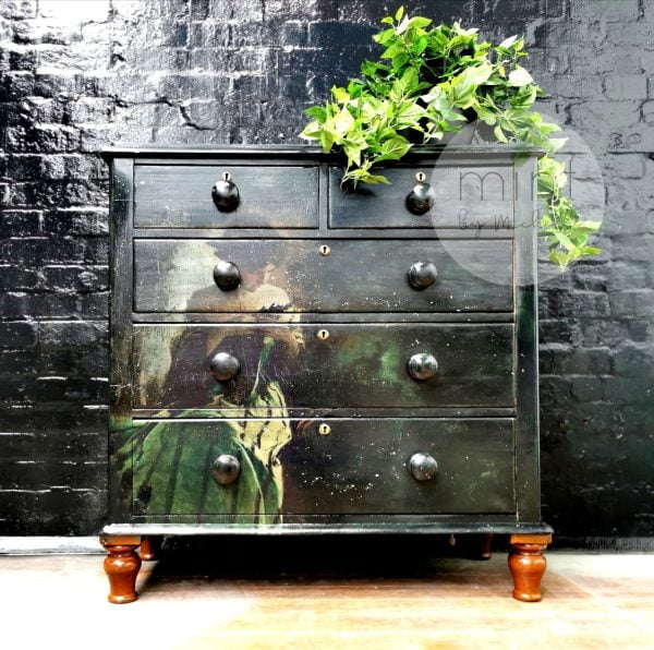 Study In Black And Green - Image 2