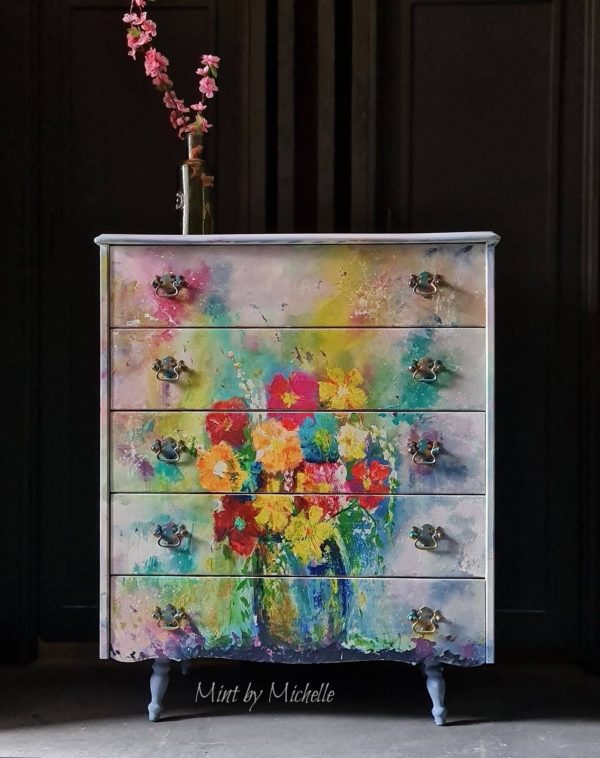 Karen´s Technicolour Bouquet - Image 3