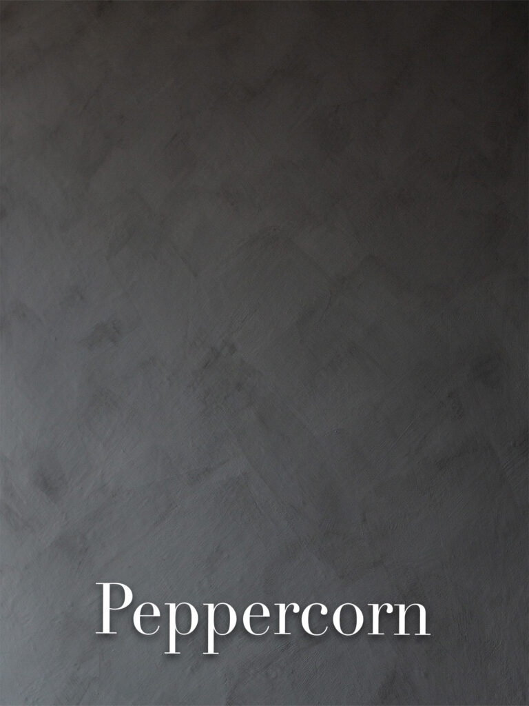Kalklitir limewash Peppercorn