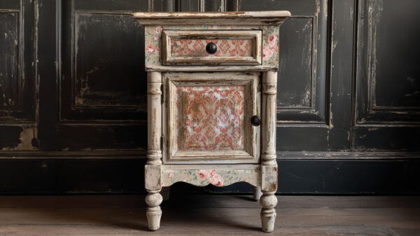IOD Paint Inlay Lattice Rose - Image 3