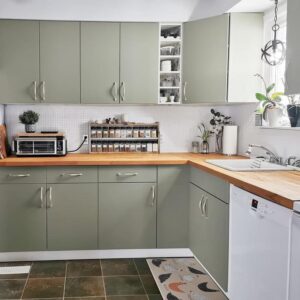 premalovana kuchynska linka